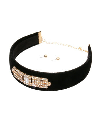 Velvet Stoned Choker